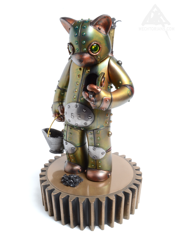 Steam Powered “Mechanics of Life” collaboration with Luke Chueh and Doktor A, Bruce Whistlecraft. Target Bear figure from Munky King.